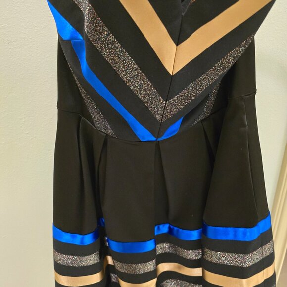 Shoshanna Size 2 Tea Length Gown - Picture 6 of 6